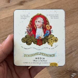 Schimmelpenninck Hinged Cigar Tin Box Made in Holland W3”H3.5”